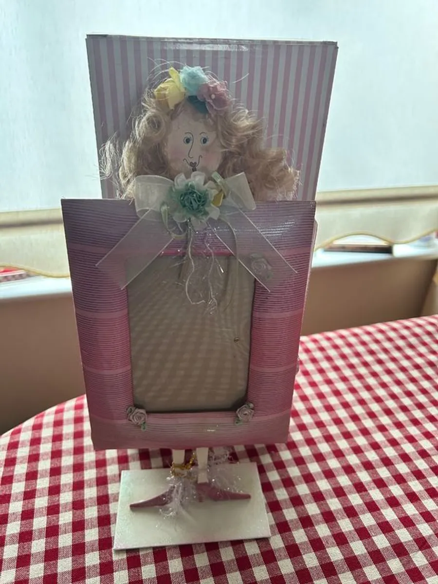 Picture Frames - Image 2