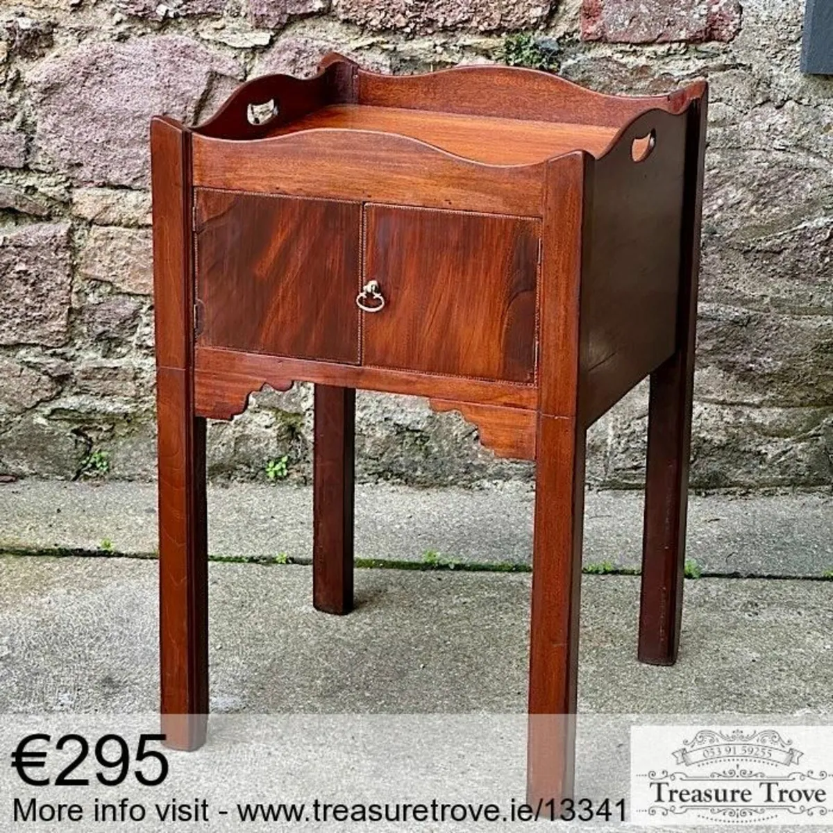 Vintage and Antique Bedside Lockers - Image 4