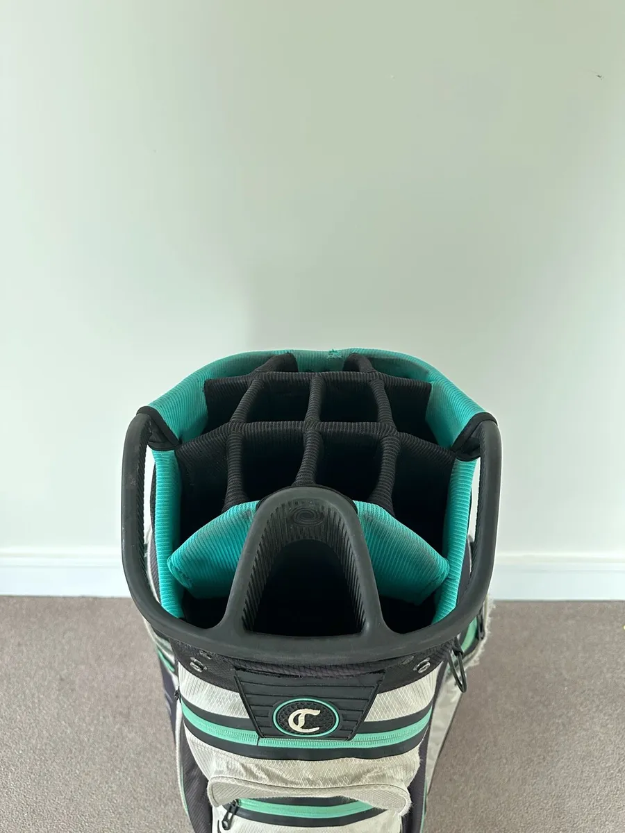 Callaway Hyper Dry Cart Bag - Image 4