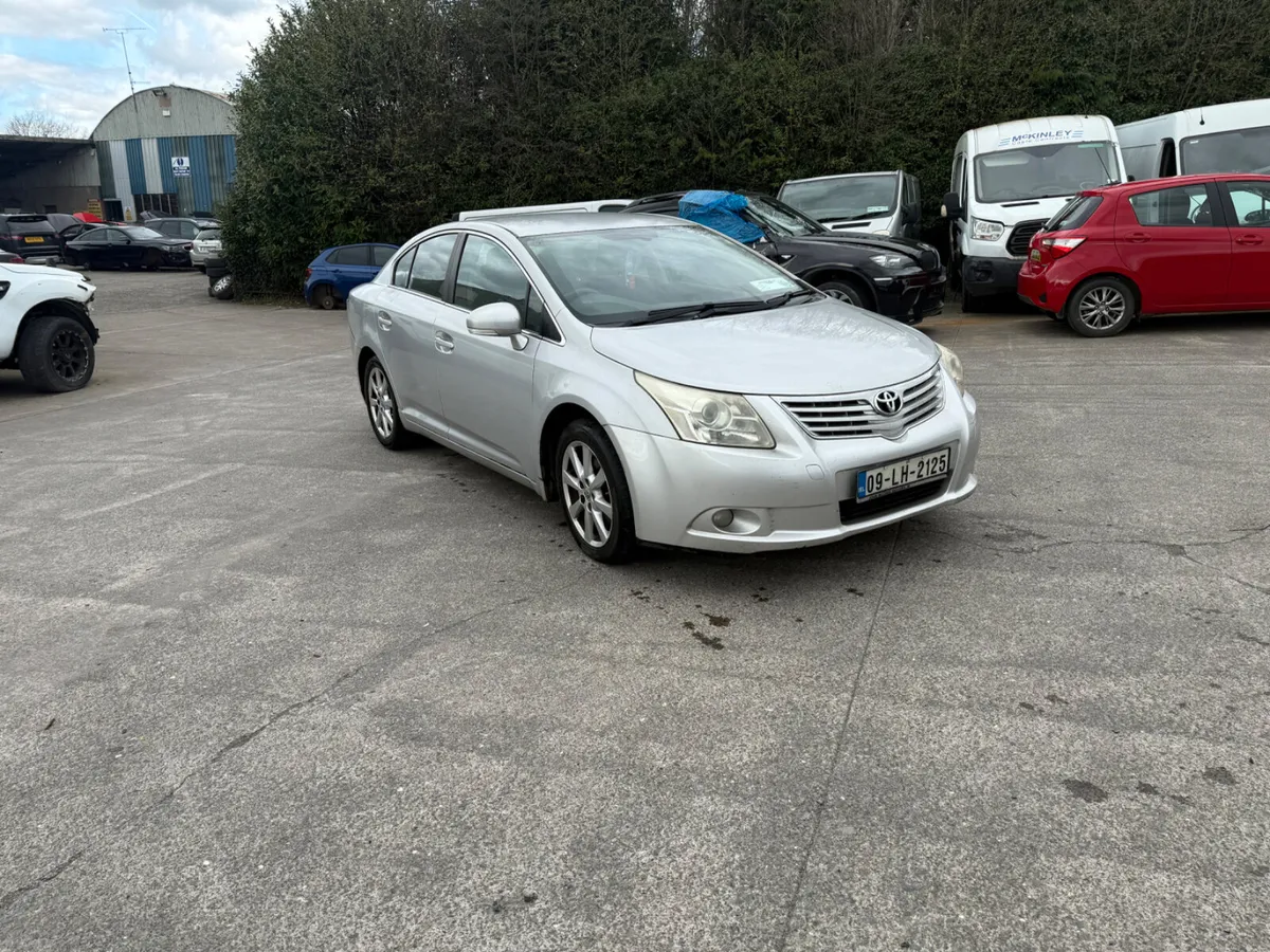 2009 Toyota Avensis 2.0 D4D - Image 2