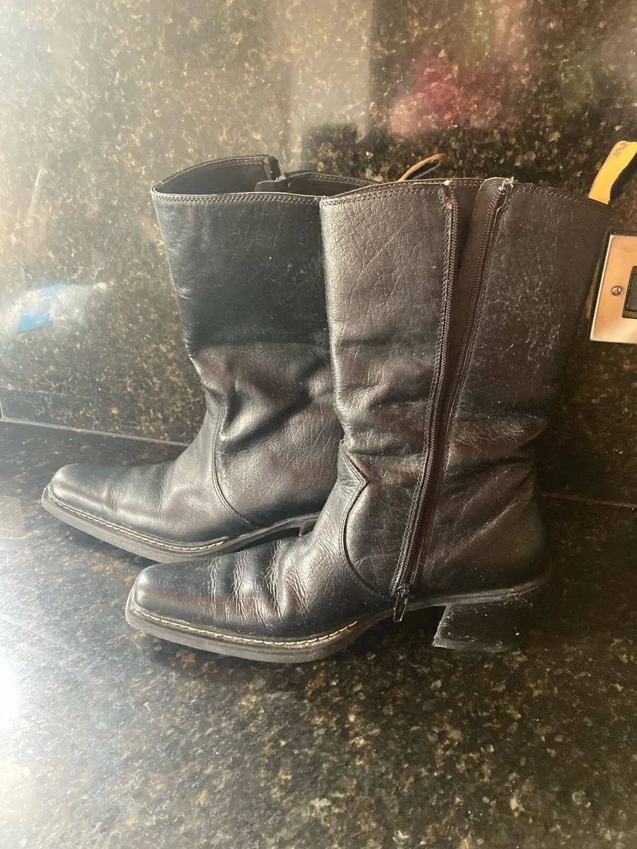 Pr black ladies Piston cowboy boots - Image 1