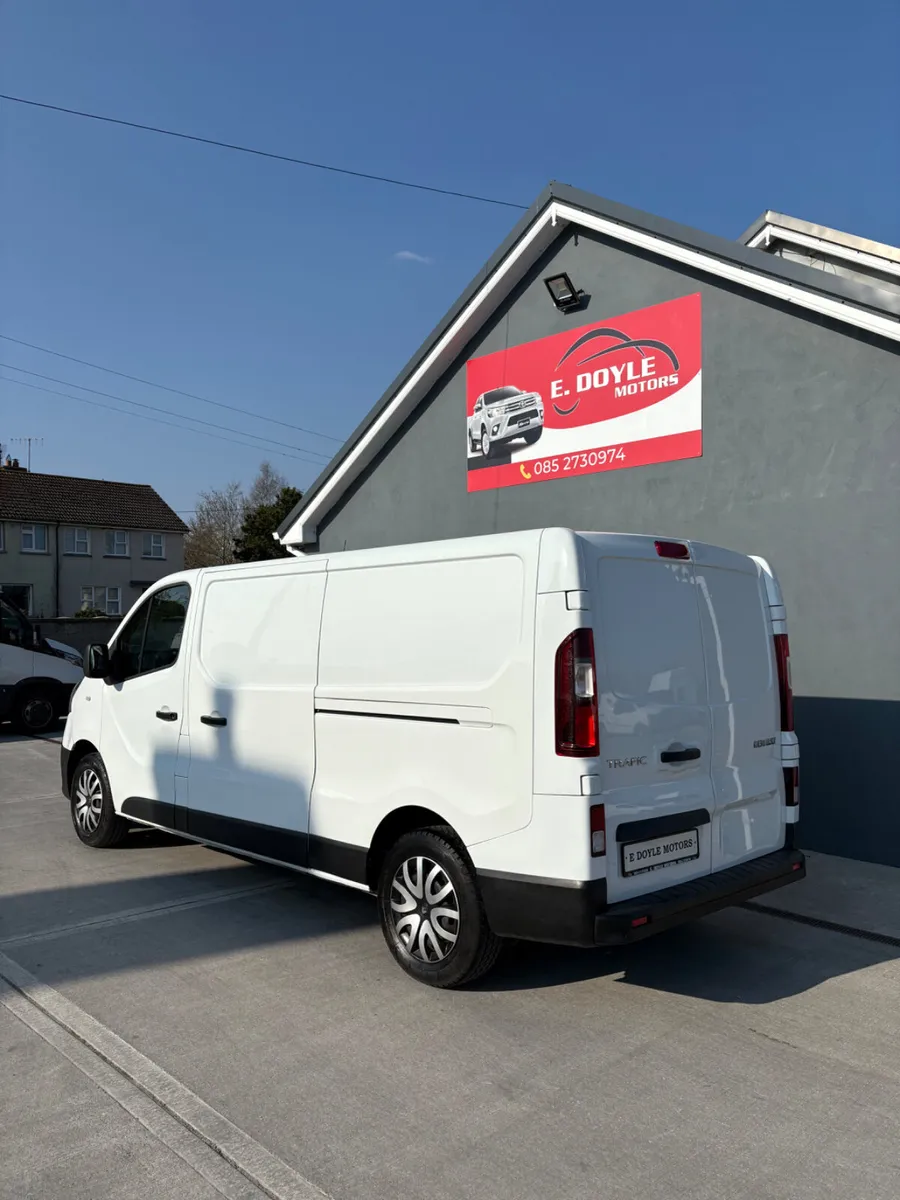 Renault Trafic 2021 - Image 4