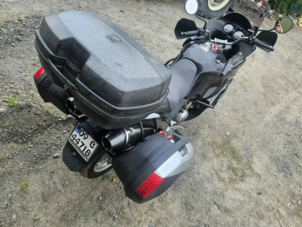 Honda varadero 1000 2009 - Image 1