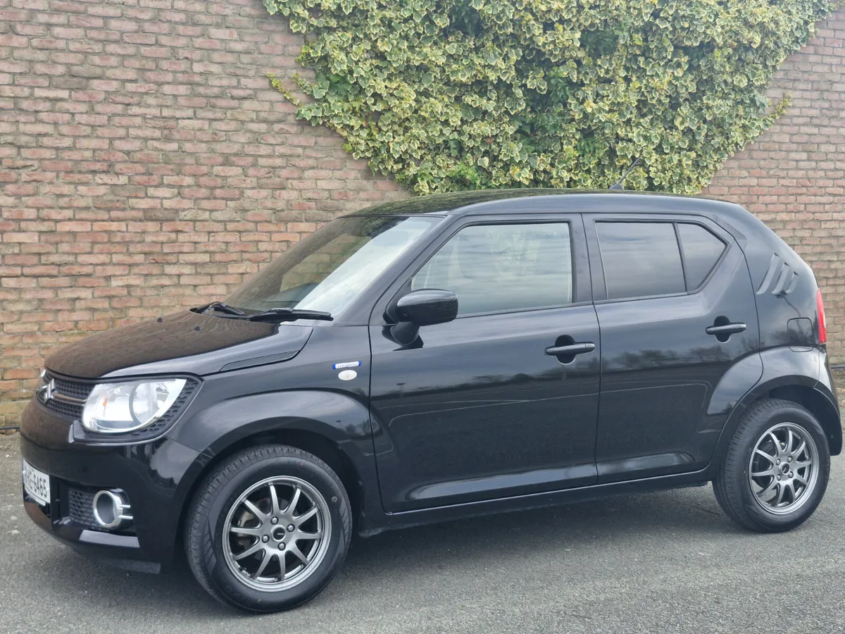 Suzuki Ignis HYBRID FINANCE AVAILABLE - Image 4