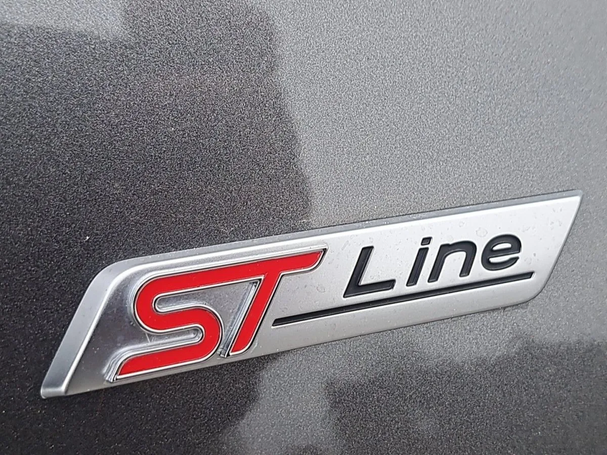 Ford Puma St-line Model 125 BHP Mhev - Image 4