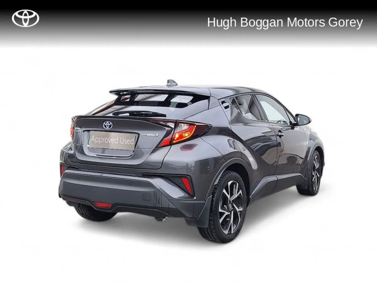 Toyota C-HR Sport Hybrid - Image 2