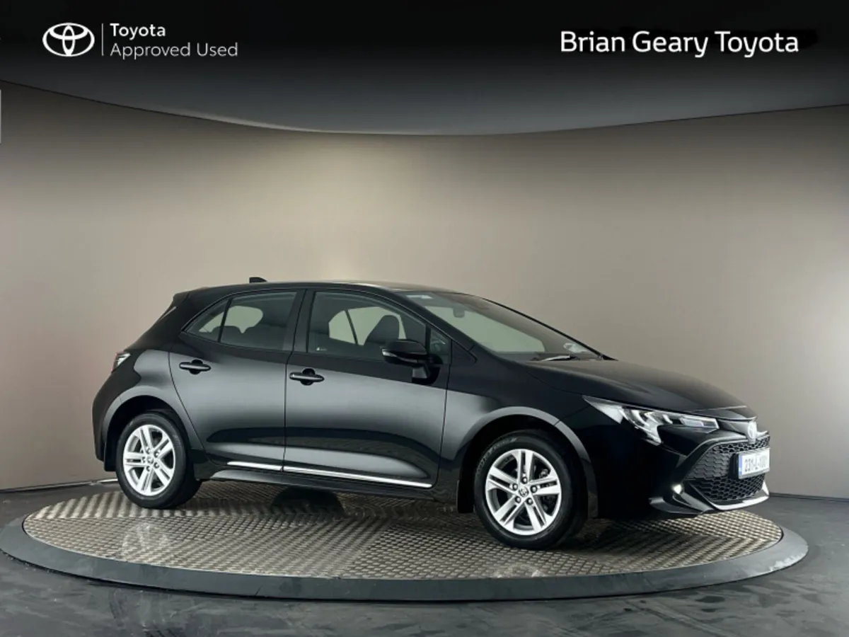 Toyota Corolla HYBRID LUNA H/B - Image 1