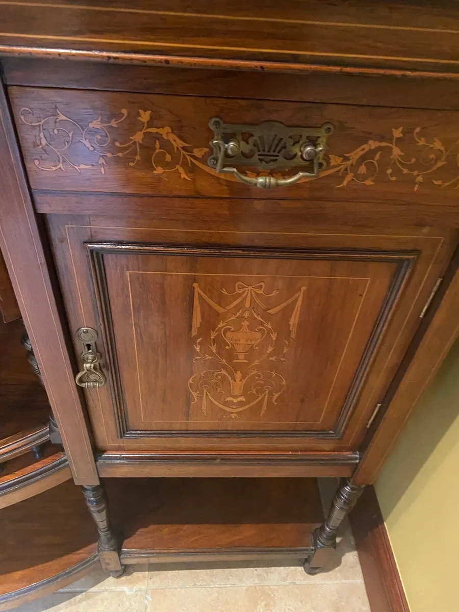 Antique sideboard - Image 2