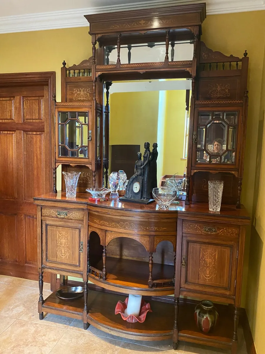 Antique sideboard - Image 4