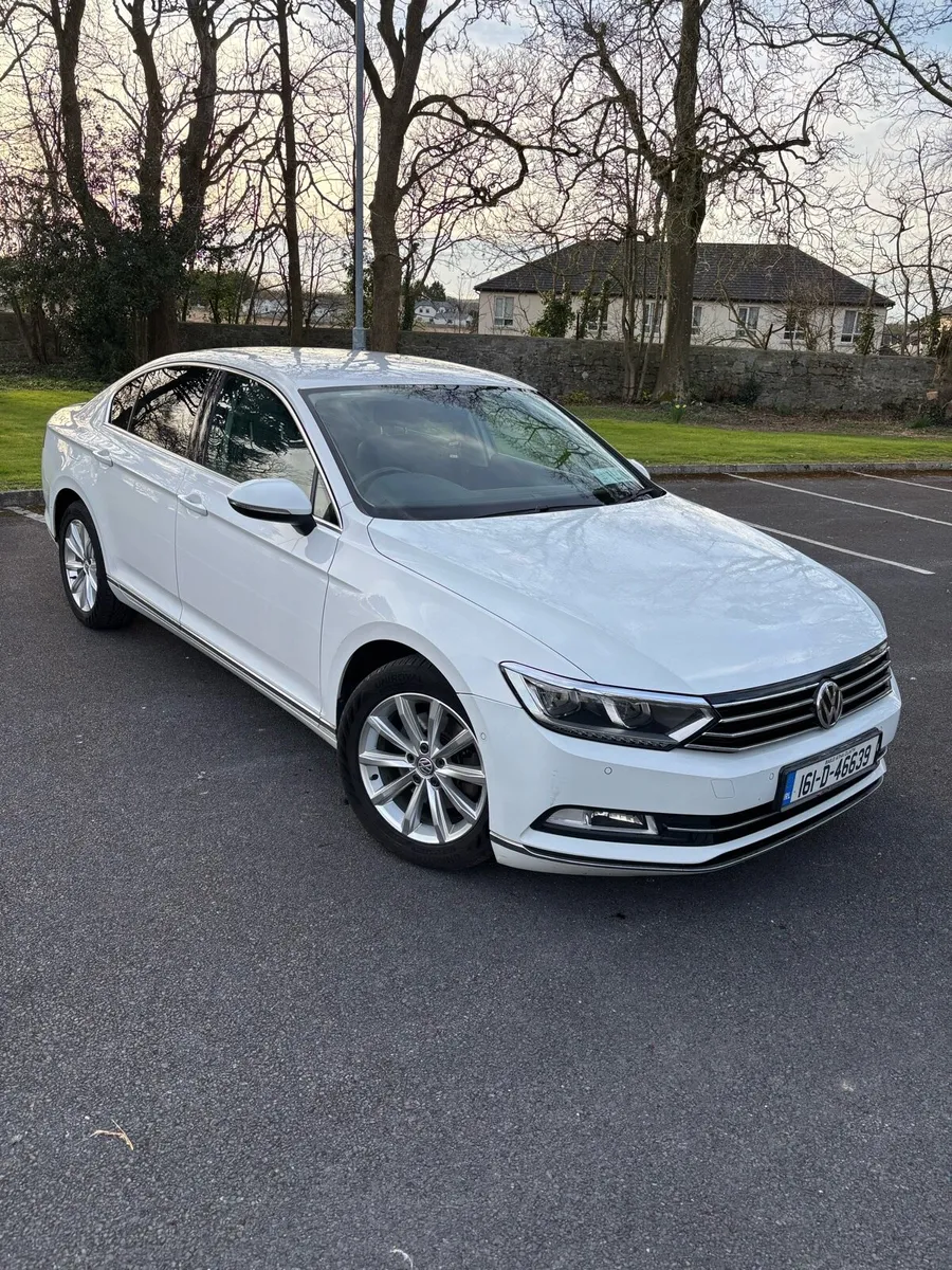 Car - Image 1