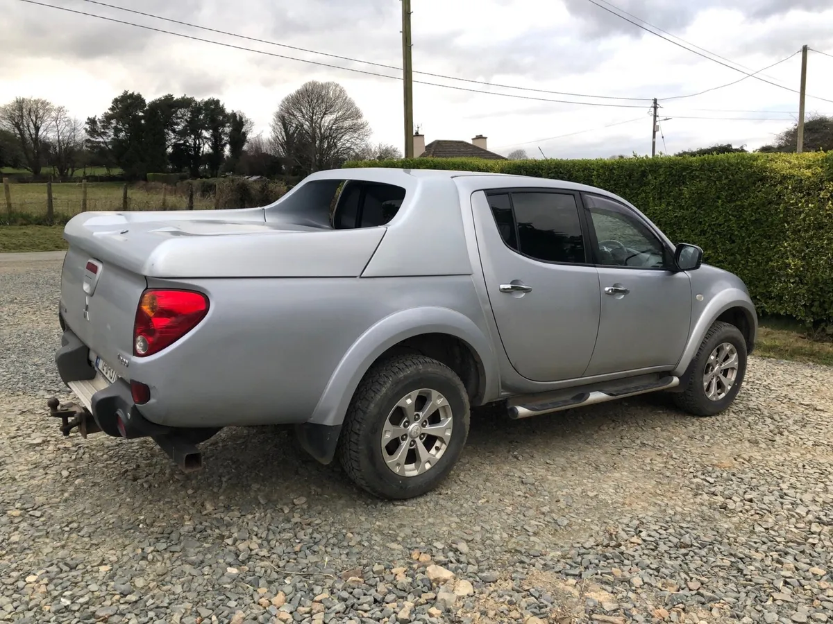 Mitsubishi L200 - Image 2
