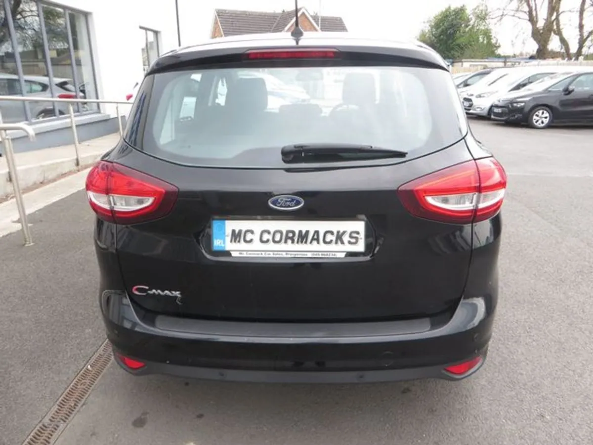 Ford C-MAX Zetec - Image 4
