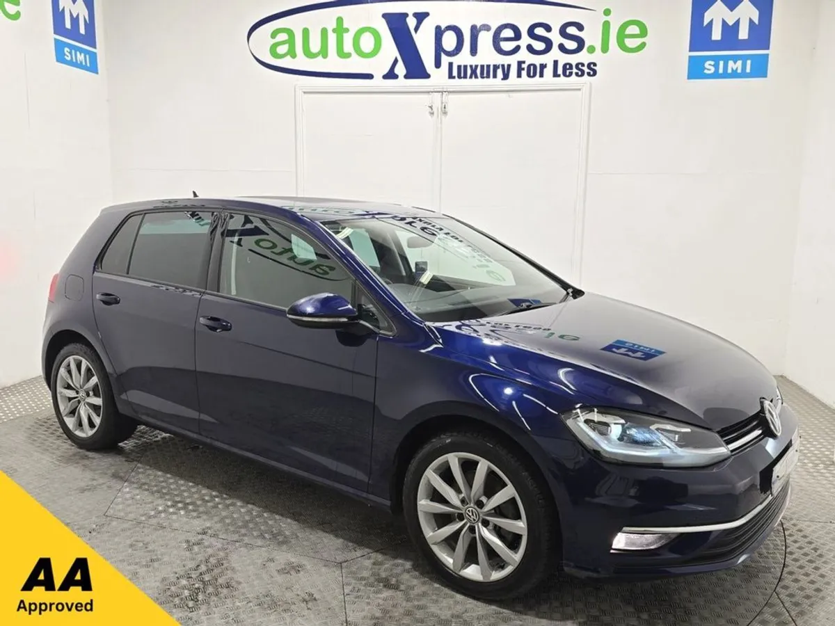 Volkswagen Golf 1.2 TSI Automatic  Reversing Came - Image 1