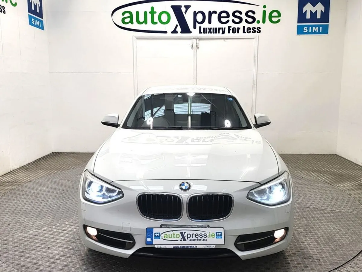 BMW 1 Series 118D Sport Automatic  Reverse Camera - Image 3