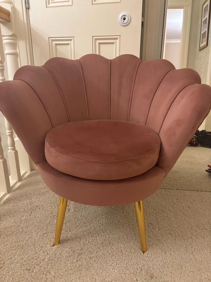 Arm chair/vanity chair - Image 2
