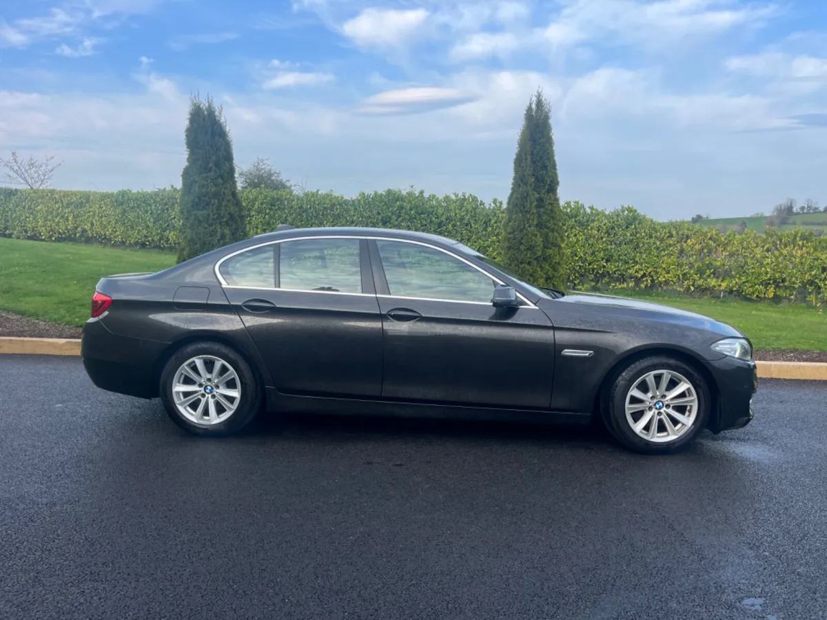 BMW 5-Series 2016 - Image 3