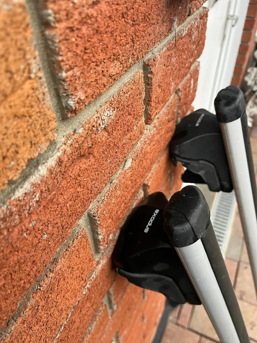 Roof Rack Bars - Image 2