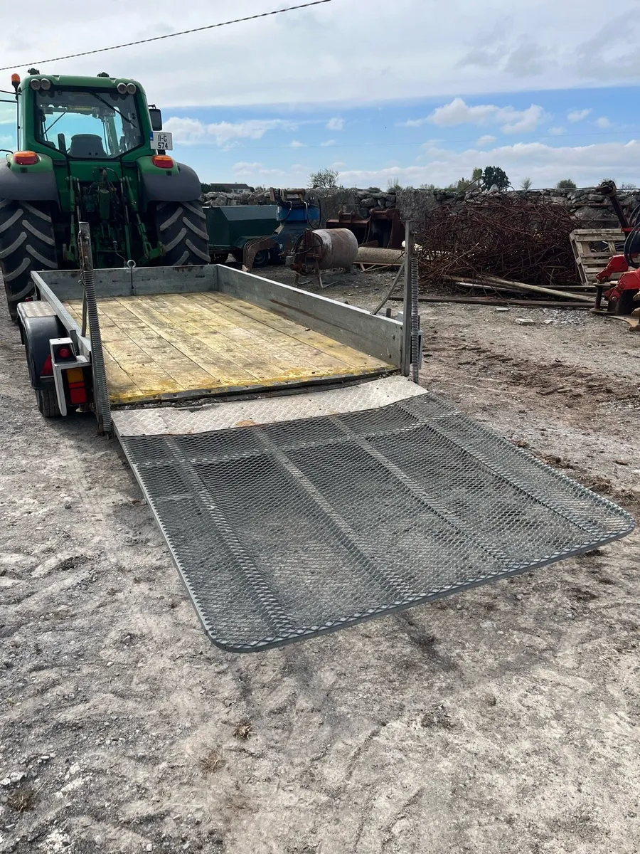 Plant Trailer and Roller - Image 2
