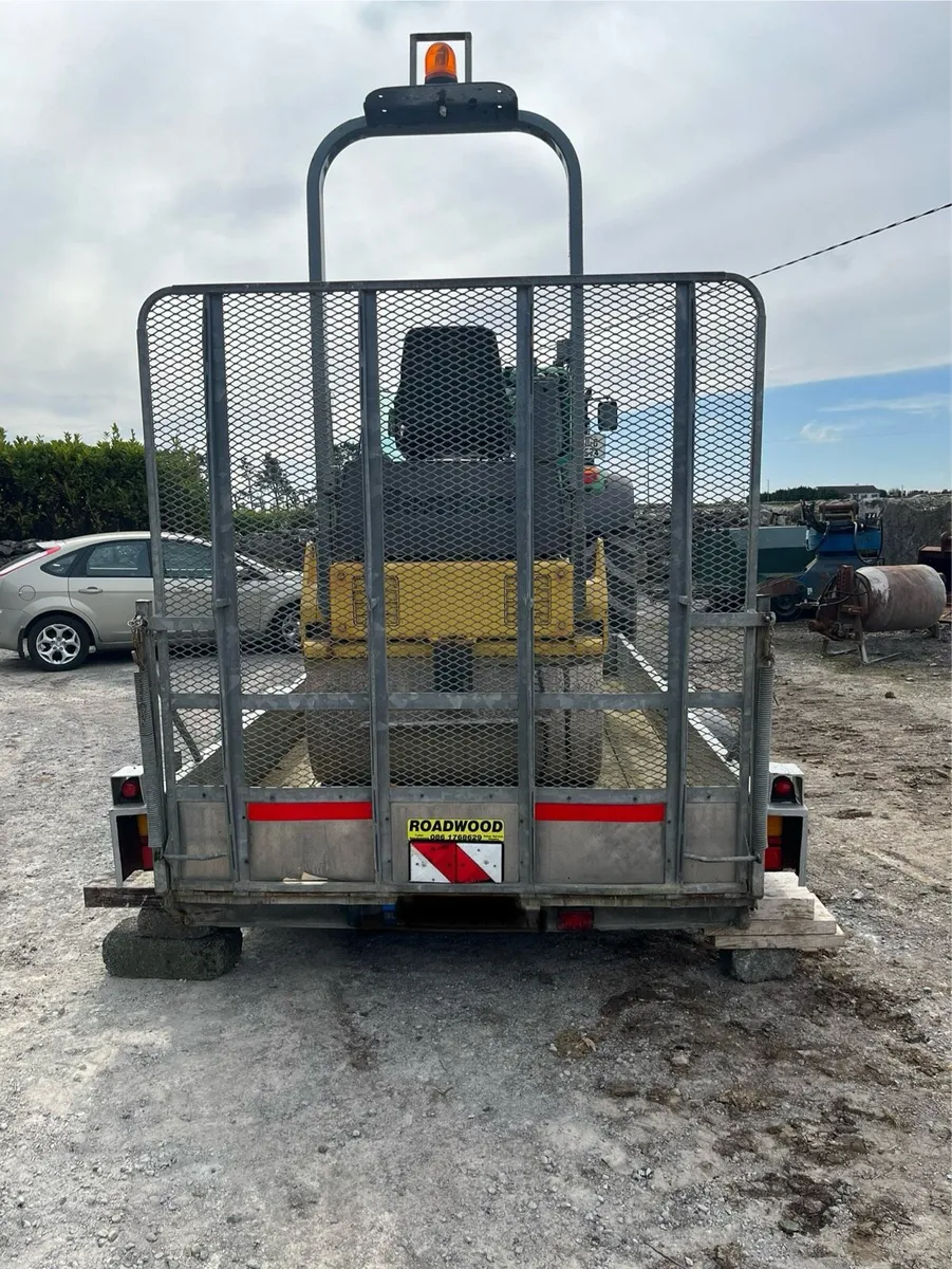 Plant Trailer and Roller - Image 3