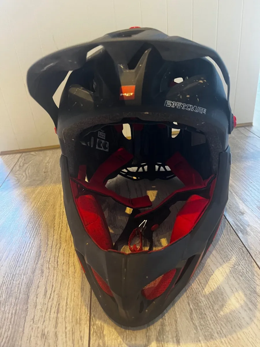 Met Parachute downhill mountain bike helmet - Image 2