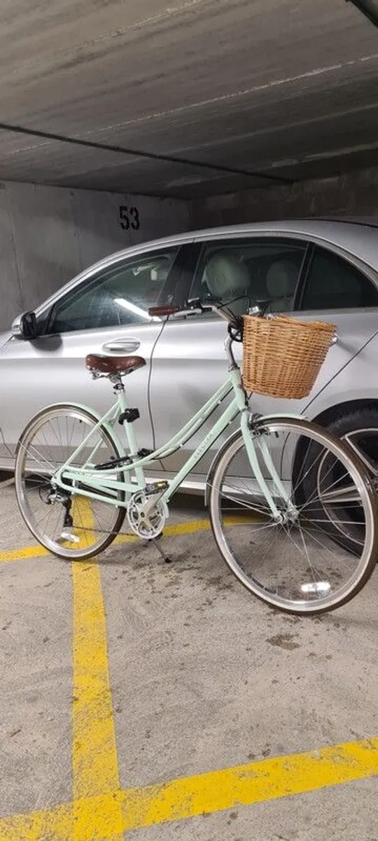 LADIES Bike LIKE NEW with Shopping basket - Image 1