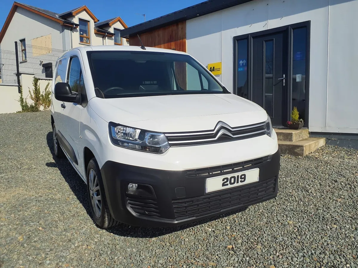 2019 Citroen Berlingo Entreprise **€45 Per Week** - Image 3