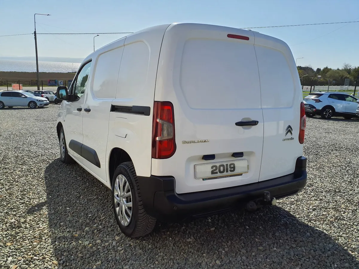 2019 Citroen Berlingo Entreprise **€49 Per Week** - Image 4