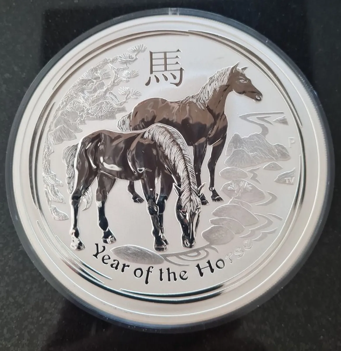 2014 1 Kg Silver Coin Lunar Year of the Horse Perth Mint coin in capsule - Image 2