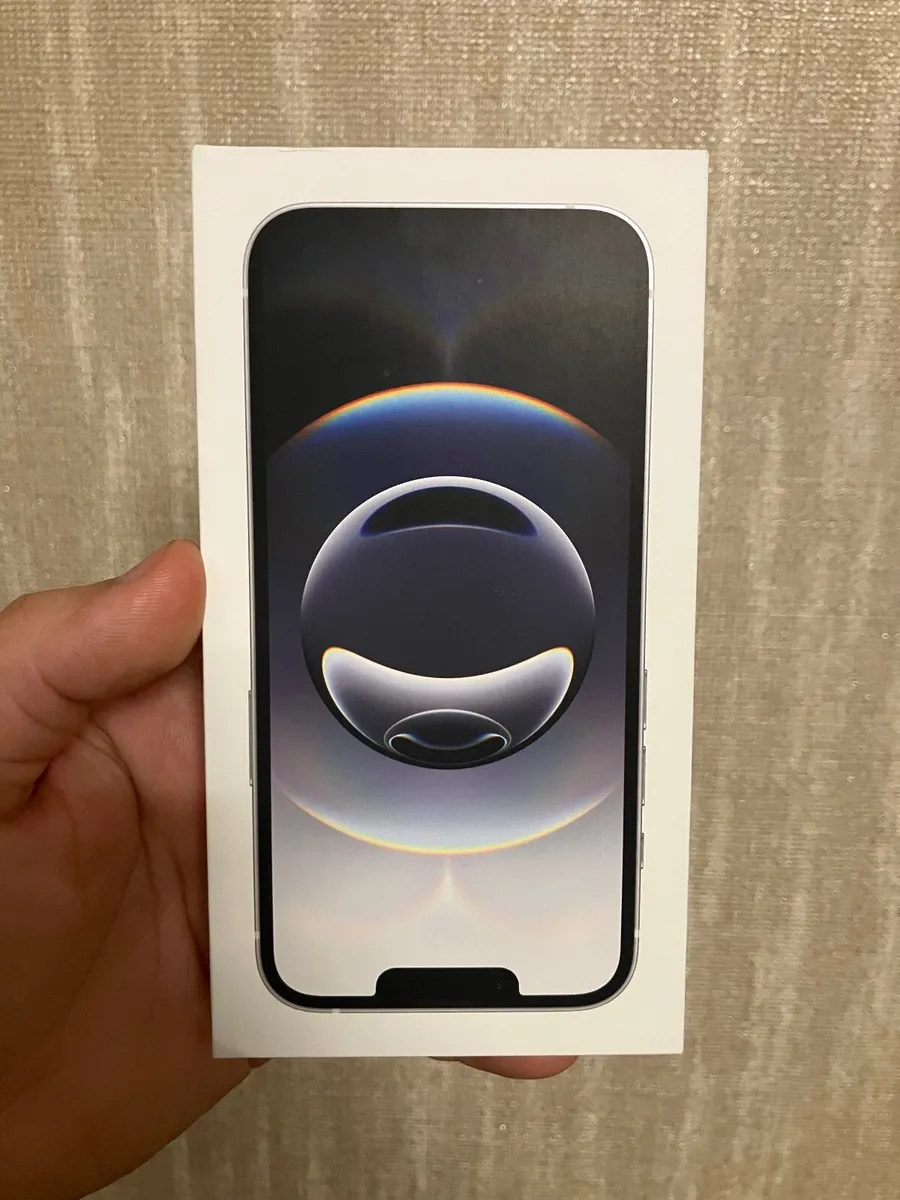 New unopened iPhone 16E (white) 128GB - Image 2