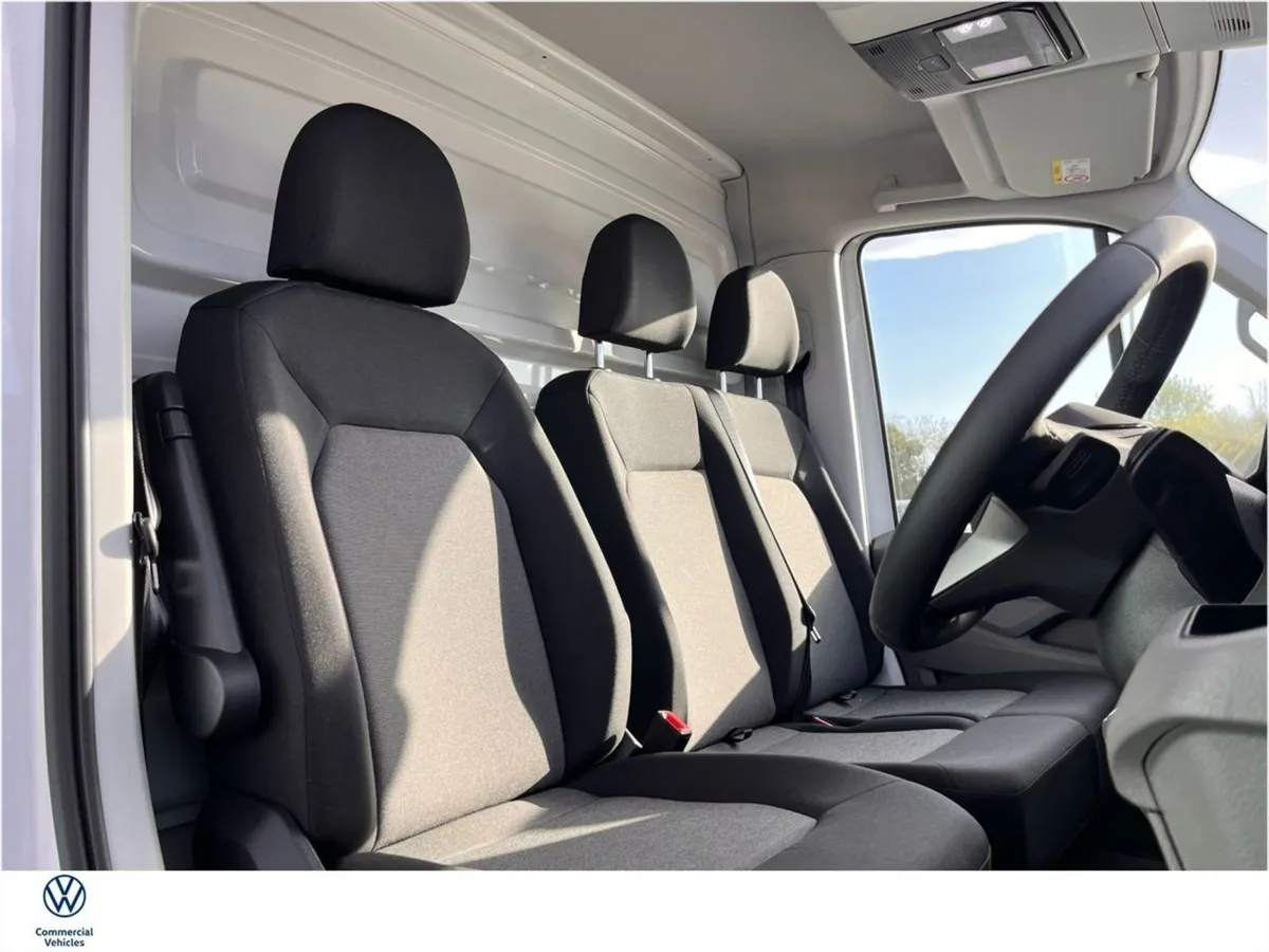 Volkswagen Crafter Crafter Dropside LWB Trendline - Image 2