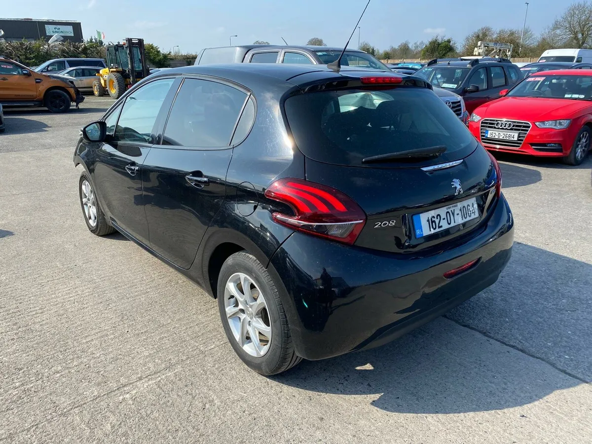 Peugeot 208 ! 2016 light frontal damage - Image 3