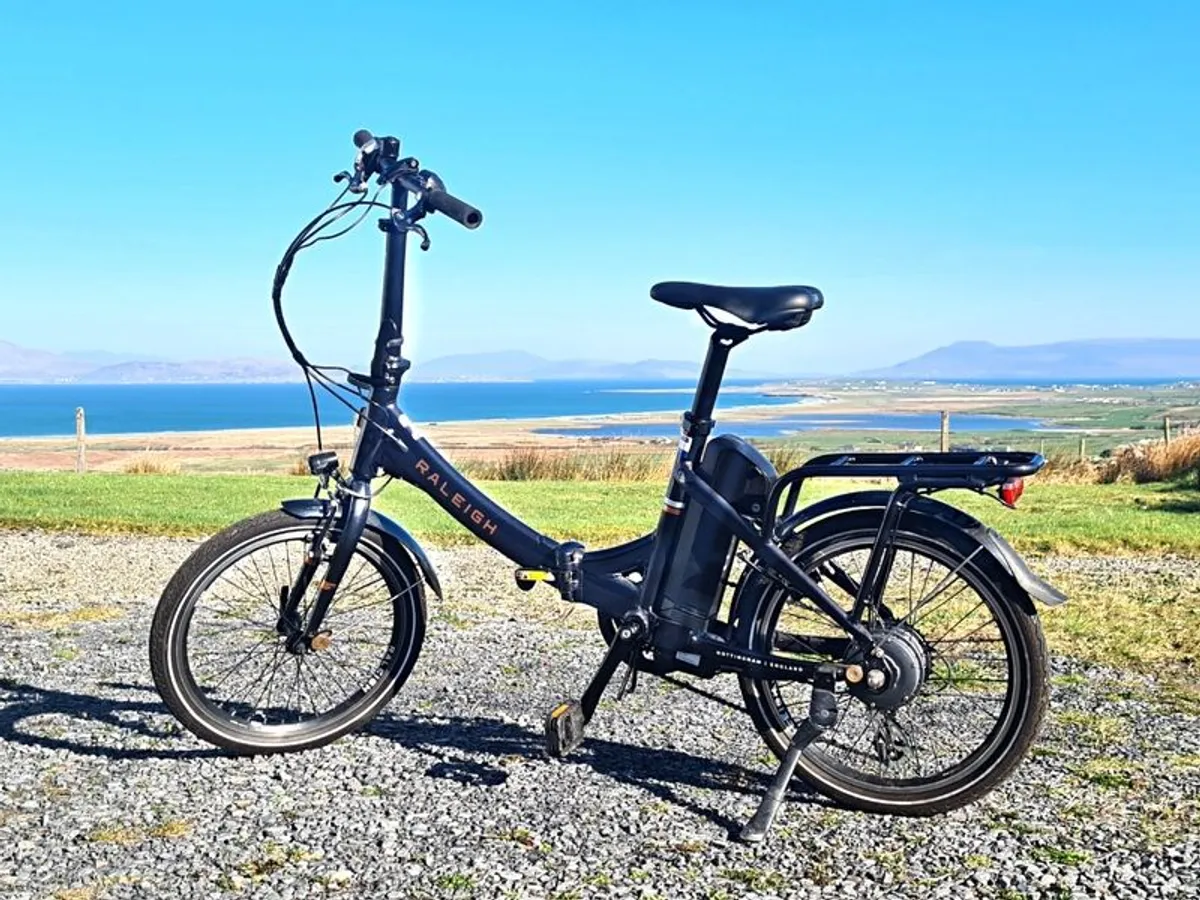 Raleigh Stow-E-Way Electric Fold-up City Bike for Sale - Image 1