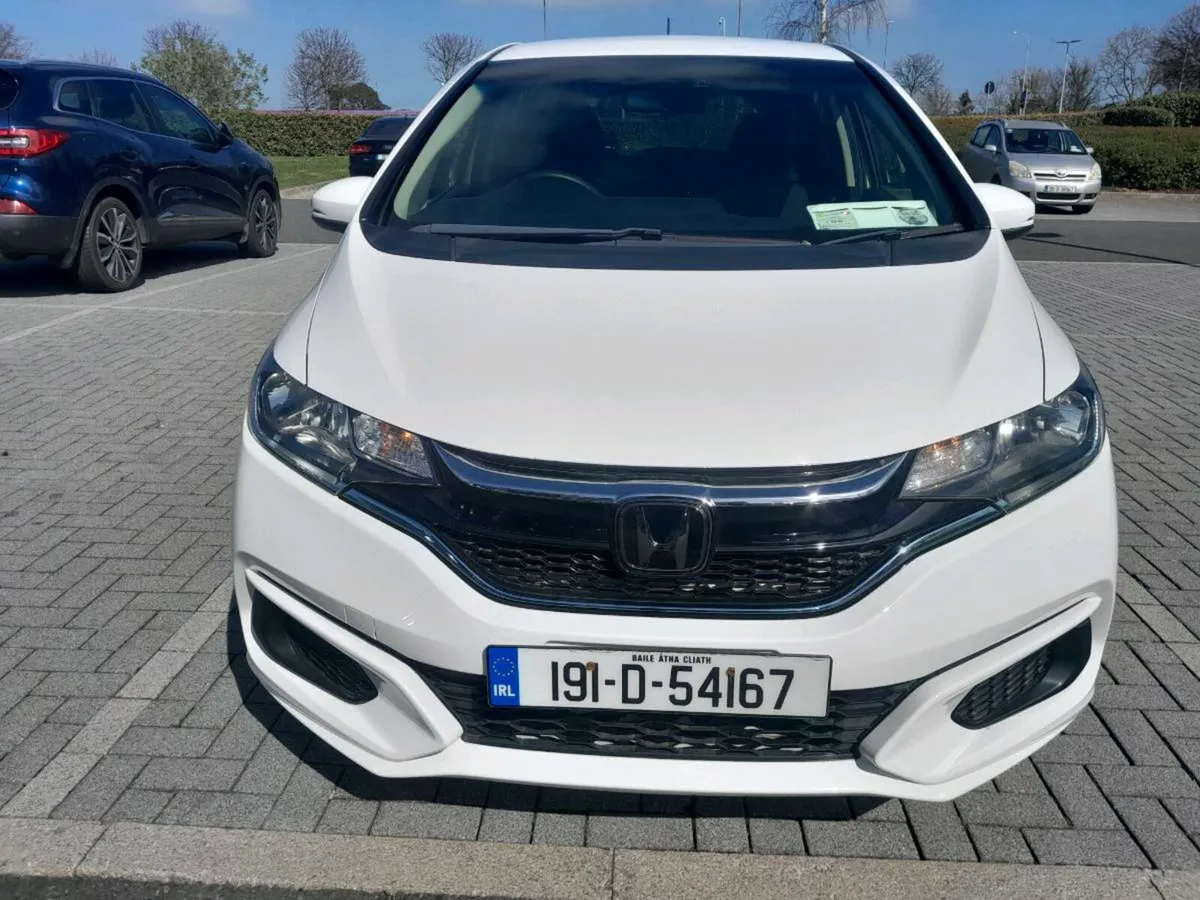 Honda Fit 2019 Hybrid 2 yr NCT Taxed Automatic - Image 3