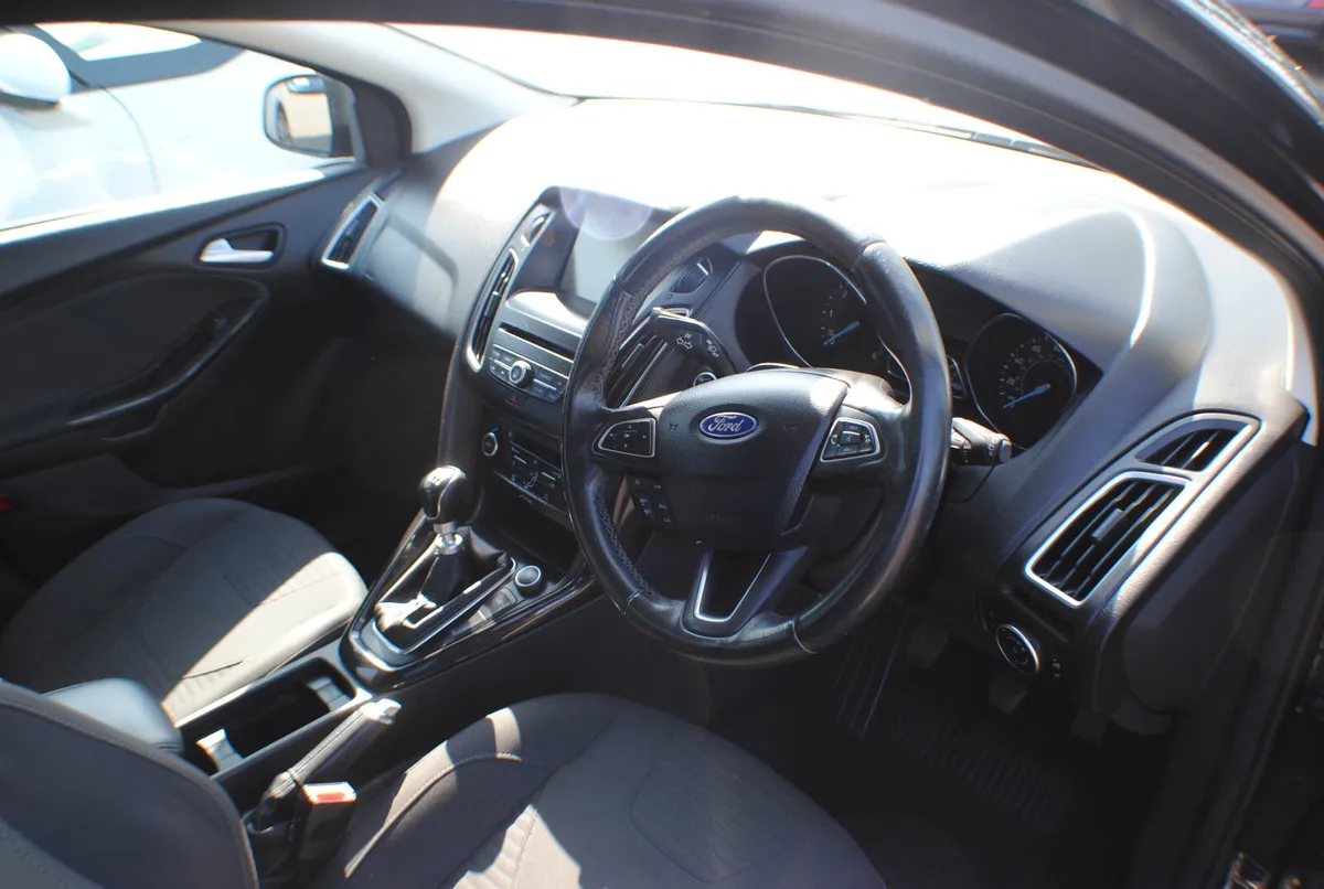 Ford Focus 2014 1.6 TITANIUM 5DR - Image 2