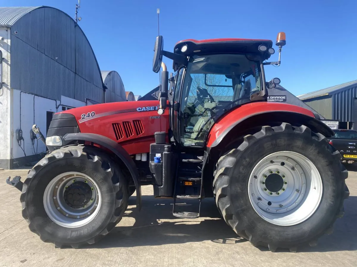 2021 Case CVX 240 - Image 1