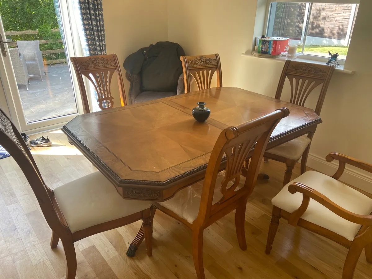 Dining set - Image 1
