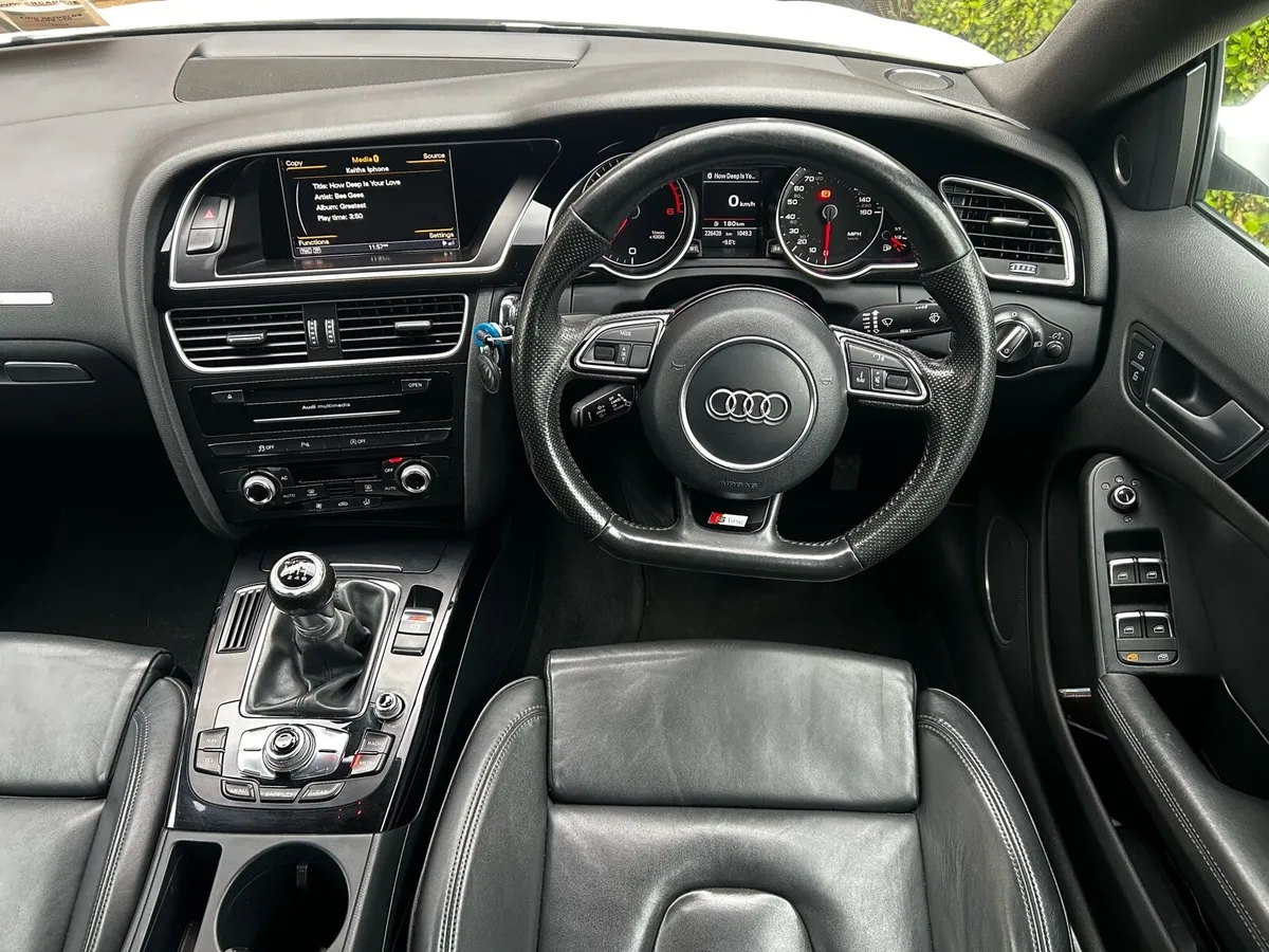Audi A5 S-Line Black Edition - Image 4