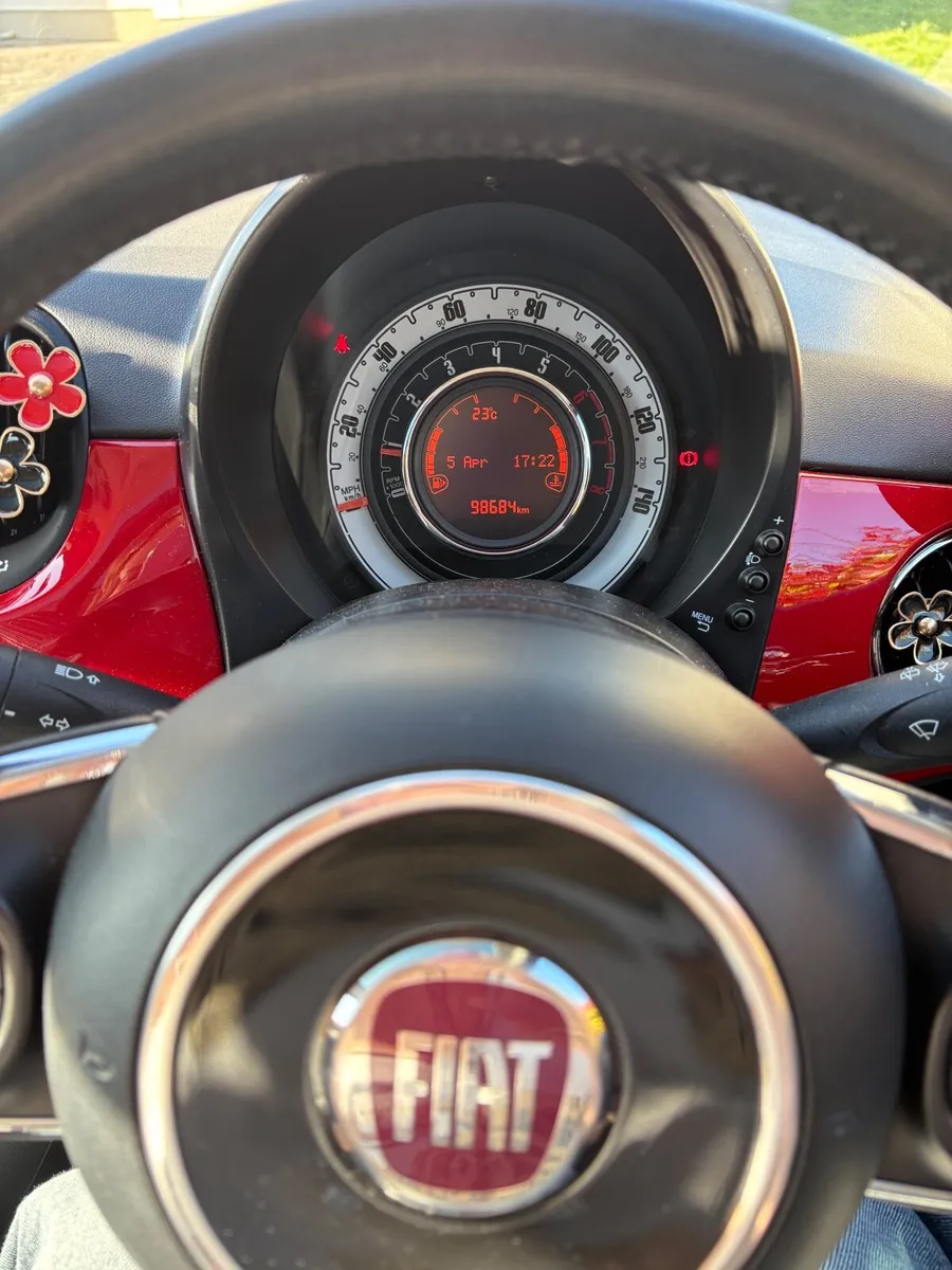 Fiat 500 2017 open to offers - Image 2