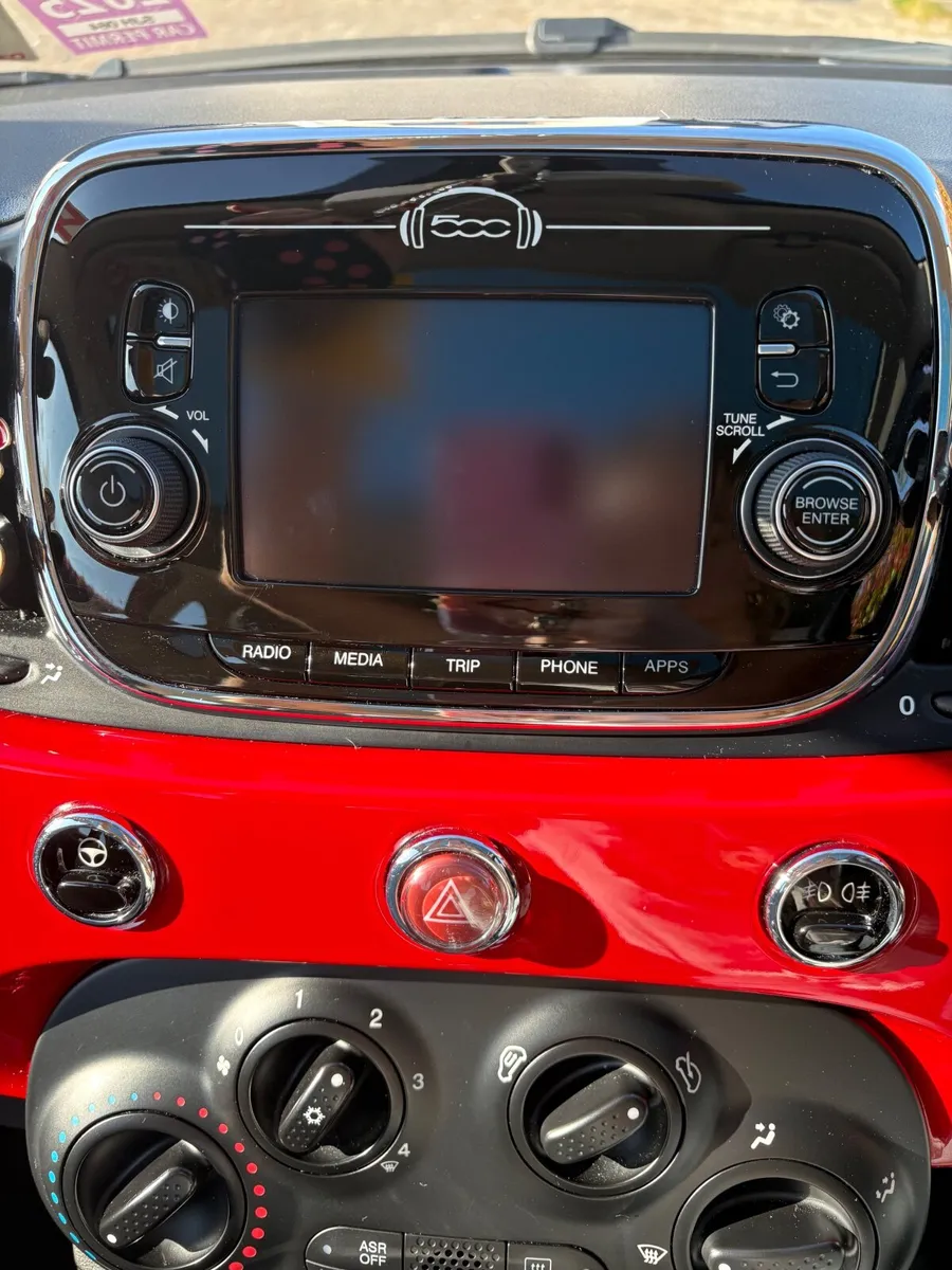 Fiat 500 2017 open to offers - Image 4