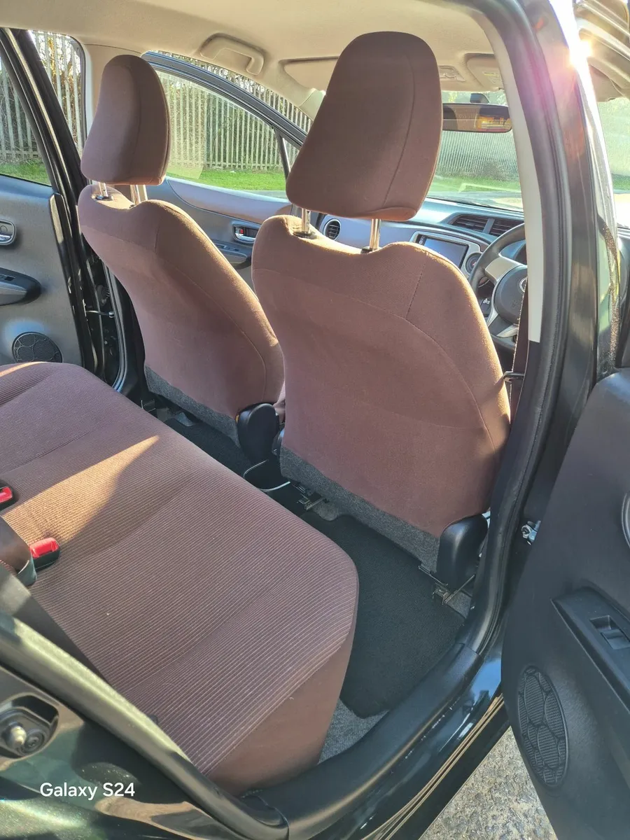 Toyota Vitz 2011 ,1,0L, Automatic - Image 2