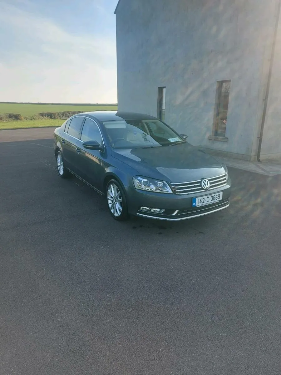 Car - Image 1