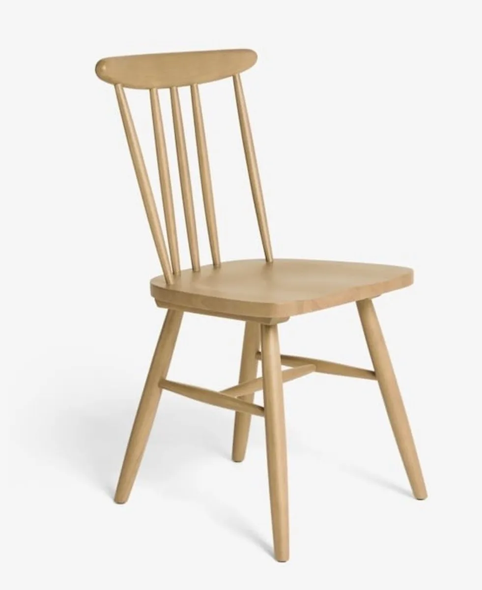Table & 4 chairs - Image 2