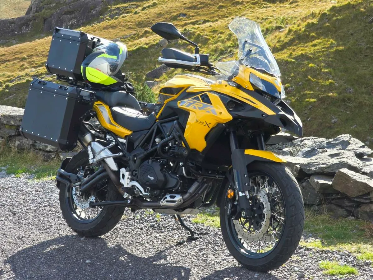 BENELLI TRK 502X 1500 euro worth of extras - Image 2