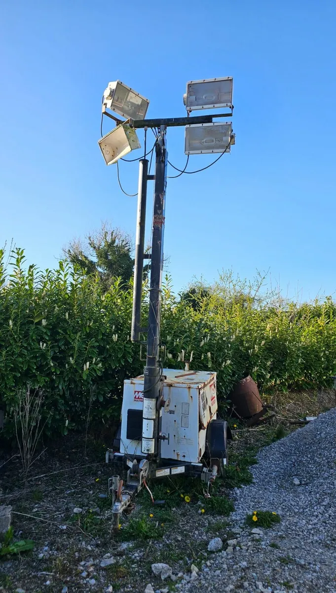 Lighting Tower - Image 1