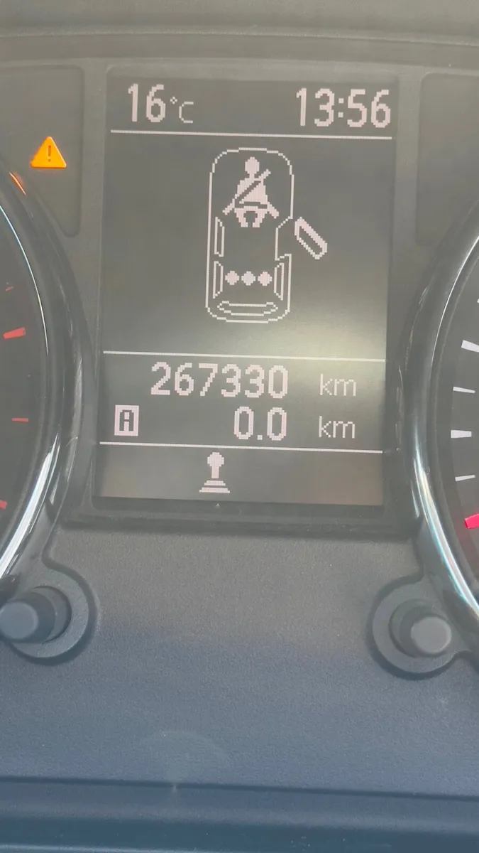 Car - Image 3