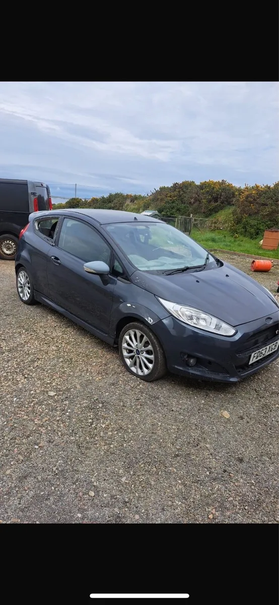 2013 ford fiesta zetec s spares repair - Image 1