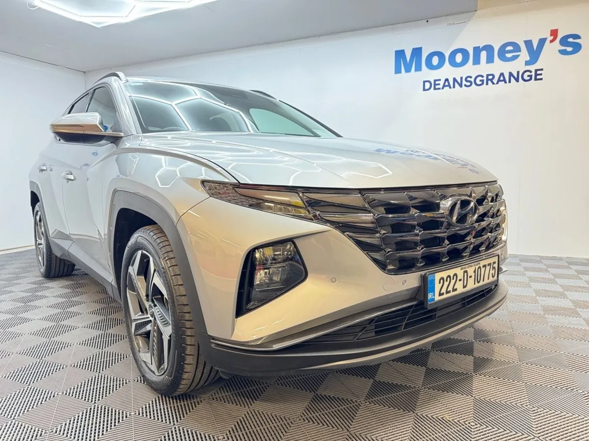 Hyundai Tucson 2WD Executive Plus HEV Auto - Image 1
