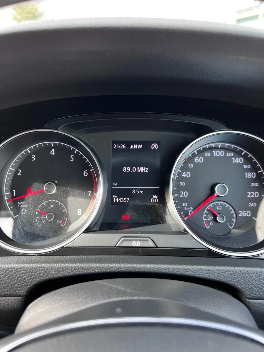 Volkswagen Golf 2013 - Image 3