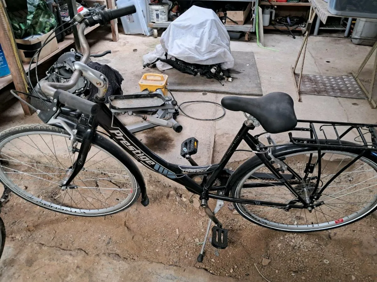 Lady bike for sale - Image 1
