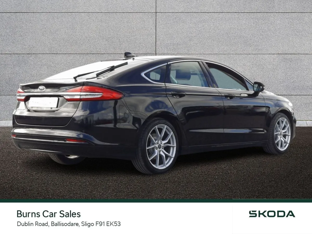 Ford Mondeo 2.0tdci 150PS Titanium - Image 3